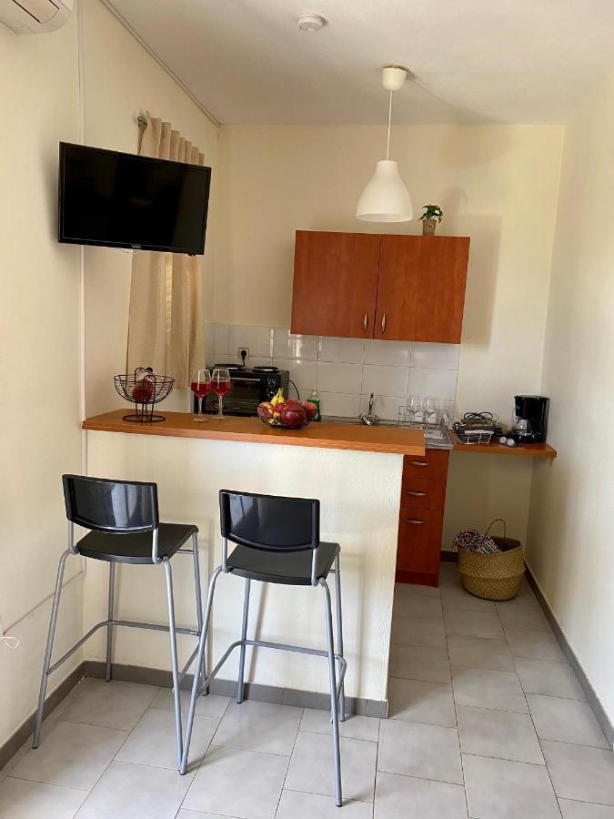 Lemon Tree Apartments A D Argostoli  Luaran gambar