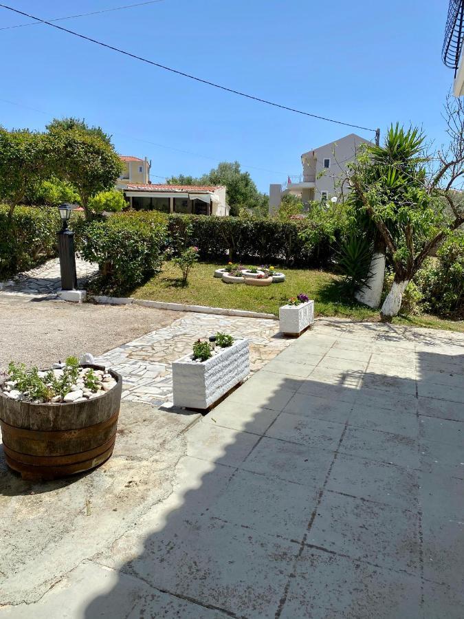 Lemon Tree Apartments A D Argostoli  Luaran gambar
